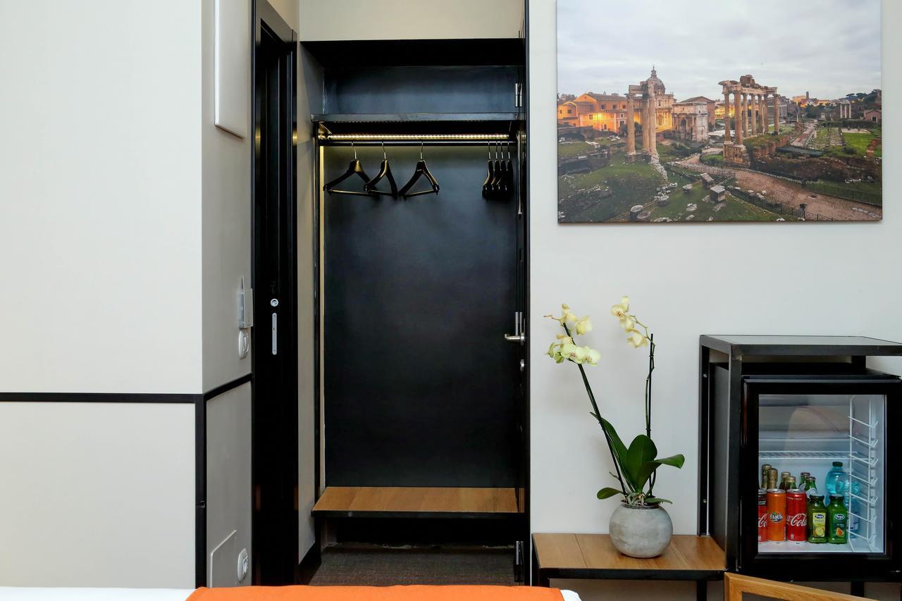 Colonna 32 Hotell Roma Eksteriør bilde